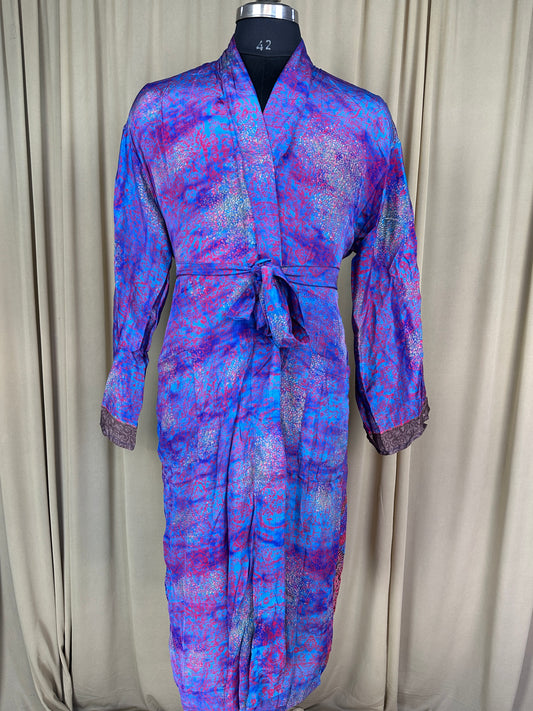 Silky Soft Men’s Kimono Robe, Masculine Elegant Classic Sustainable Vintage House Robe gift, Timeless Comfy Lounge Beach Wear Blue Geometric