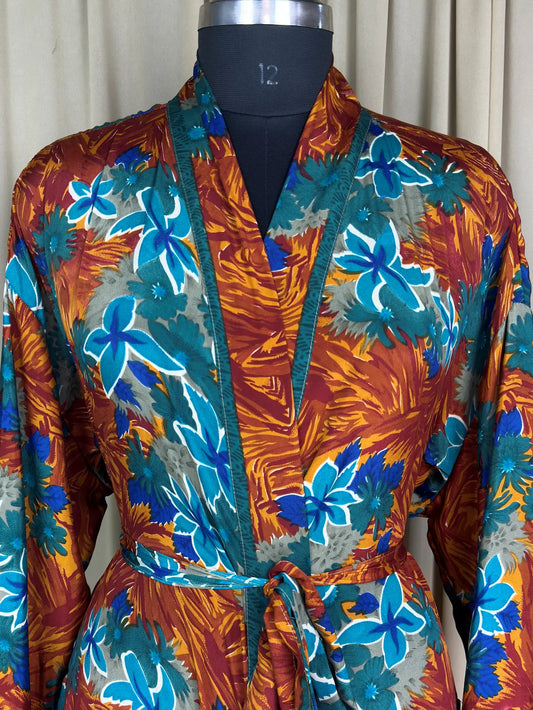 Recycle Silk Sari Women Kimono | Boho Chic Beach Cover Up Vintage Lounge Dressing Robe l Resort Wear Regal Gypsy House Robe | Red Floral