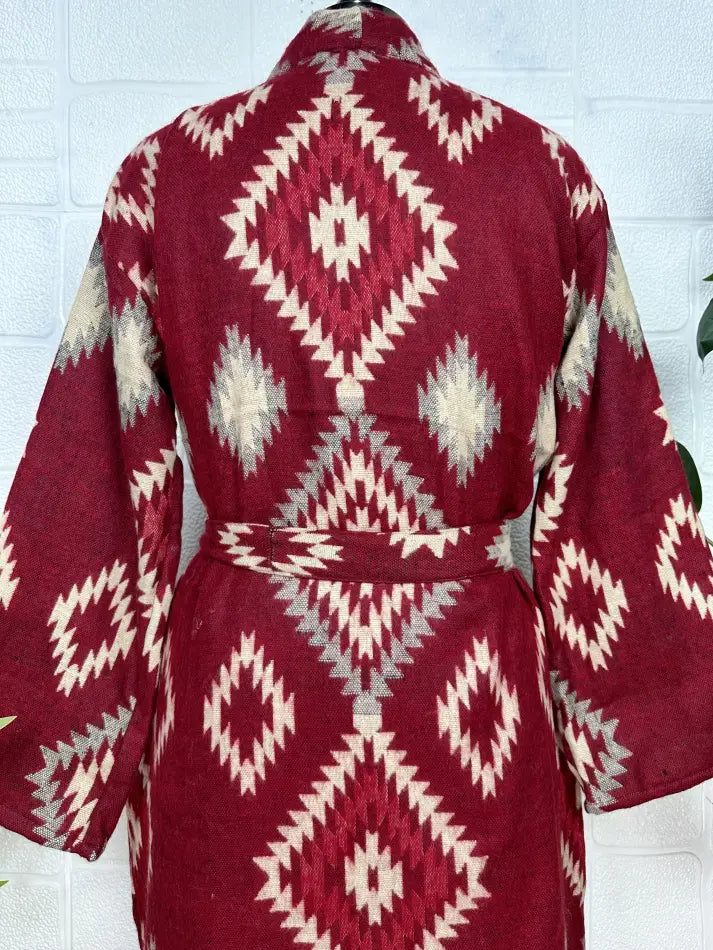 Kimono/Robe unisexe en mélange de laine de yak avec diamants géométriques | Luxueux imprimé floral urbain beige rouge sarcelle | Cadeau de Noël chaleureux et hygge pour elle et lui