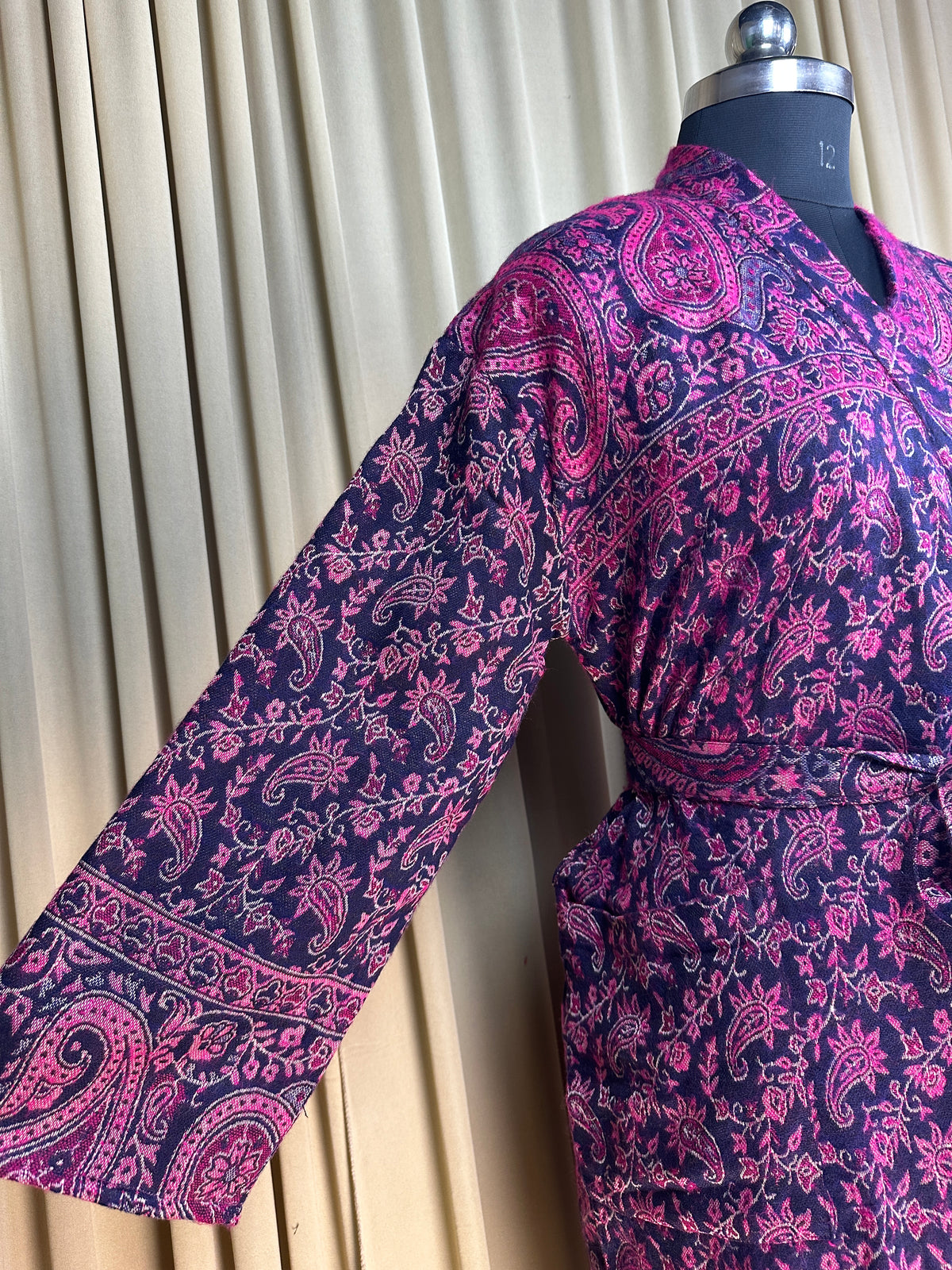 Yak Wool Blend Women Kimono Robe, Cozy Warm Winter Romance Loungewear, Purple Paisley Cardigan House Coat with Pockets Quirky Christmas Gift
