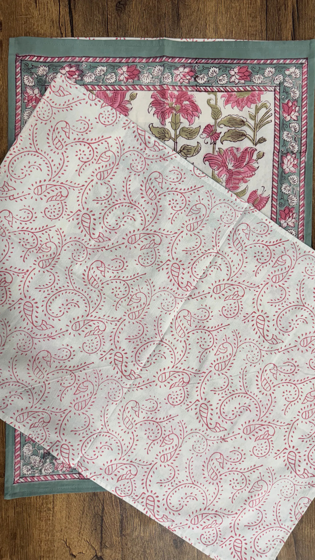 block-printed Organic Cotton Bedsheet & Pillow Cover Set in floral