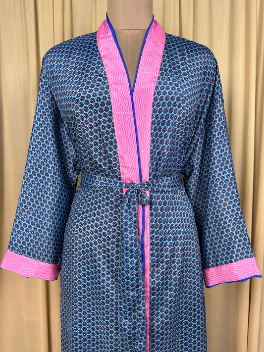 Recycle Silk Sari Women Kimono | Boho Chic Beach Cover Up Vintage Lounge Dressing Robe | Resort Wear Regal Gypsy House Robe, Pink Floral