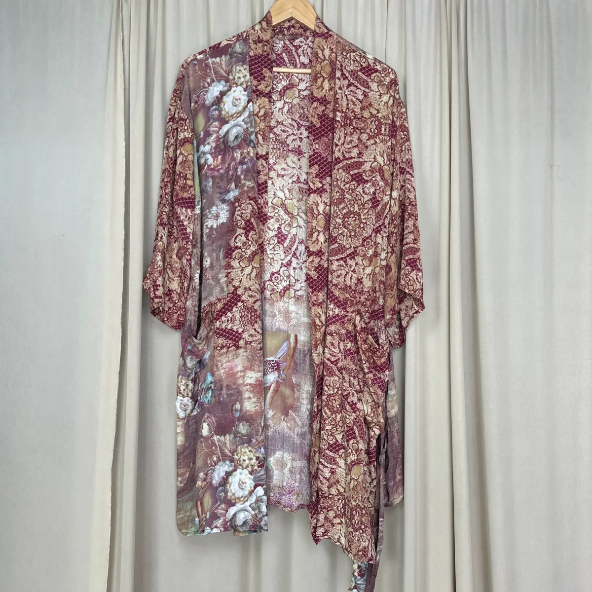 Vintage Silk Kimono Robe in floral