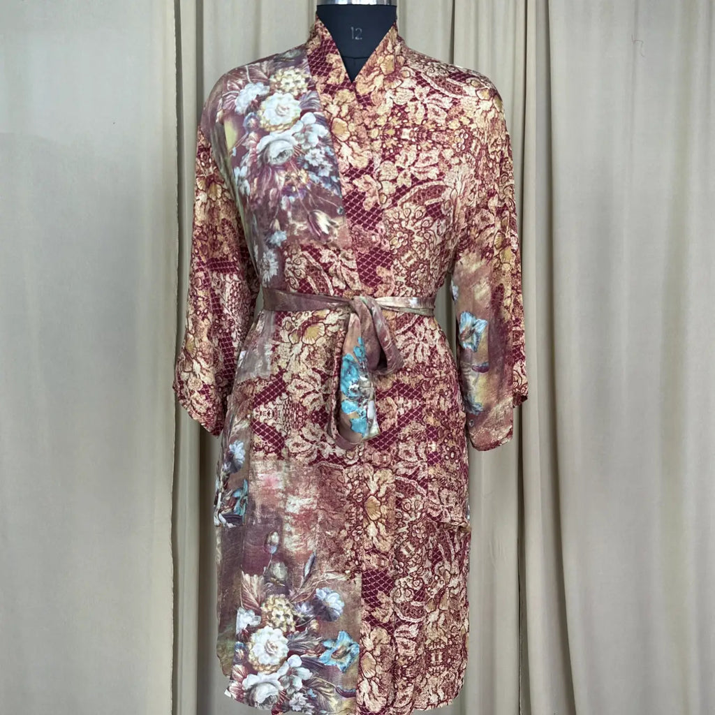 Vintage Silk Kimono Robe in floral