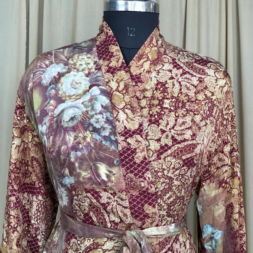 Vintage Silk Kimono Robe in floral