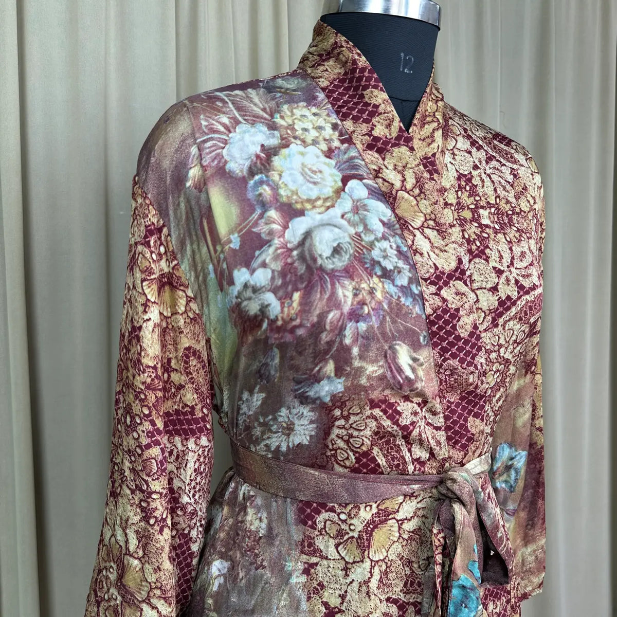 Vintage Silk Kimono Robe in floral
