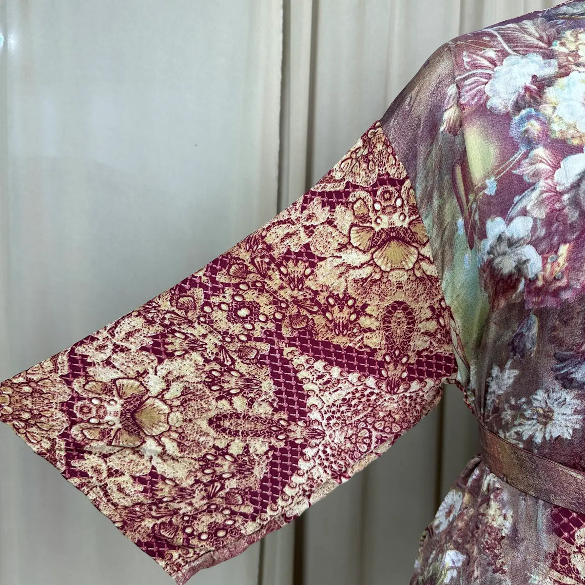Vintage Silk Kimono Robe in floral