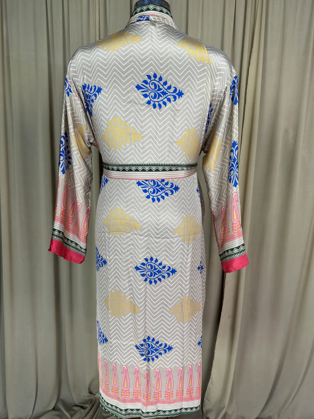 Men's Silky Kimono Robe in beige floral