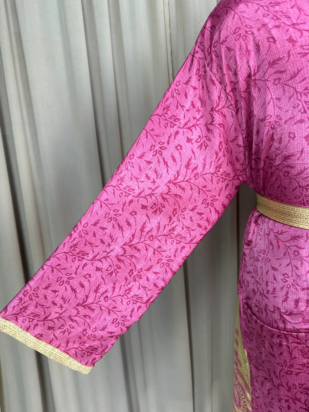 Men's Silky Kimono Robe in pink floral