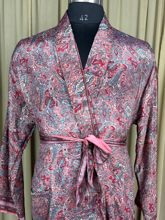 Silky Soft Men’s Kimono Robe | Masculine Elegant Classic Sustainable Vintage House Robe gift, Timeless Comfy Lounge Beach Wear Pink Paisley