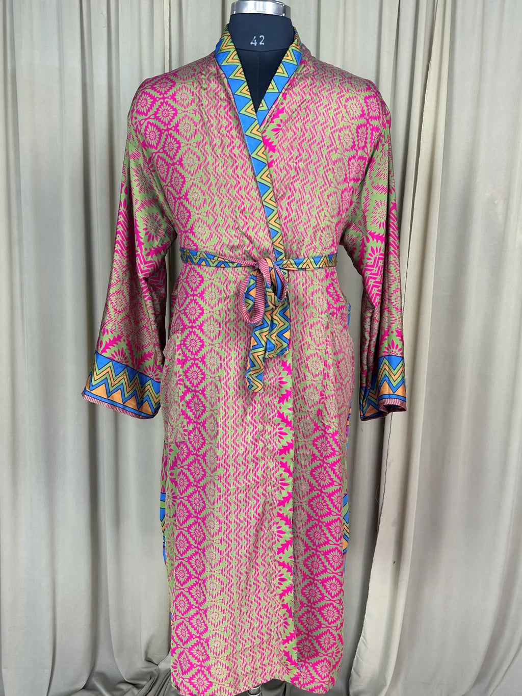 Men's Silky Kimono Robe in pink geometric