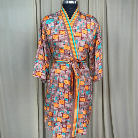 Vintage Silk Sari Boho Kimono, Luxury Loungewear House Robe Flowy Gown Regal Geometric Romance Duster Beach CoverUp Bridesmaid Dressing Gown