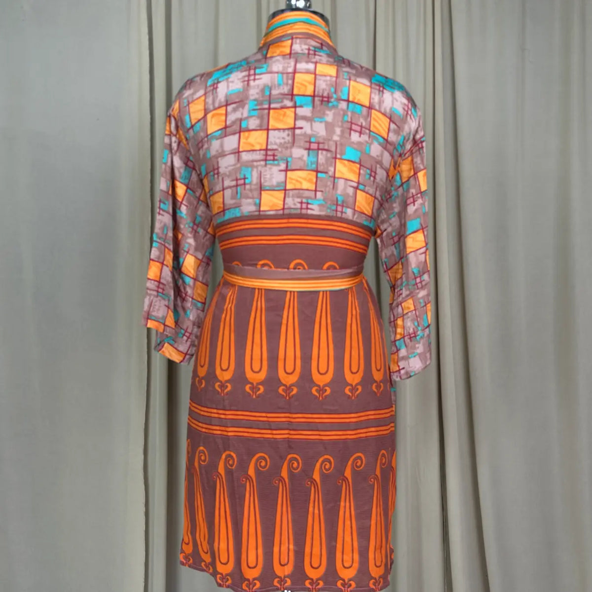 Vintage Silk Sari Boho Kimono, Luxury Loungewear House Robe Flowy Gown Regal Geometric Romance Duster Beach CoverUp Bridesmaid Dressing Gown