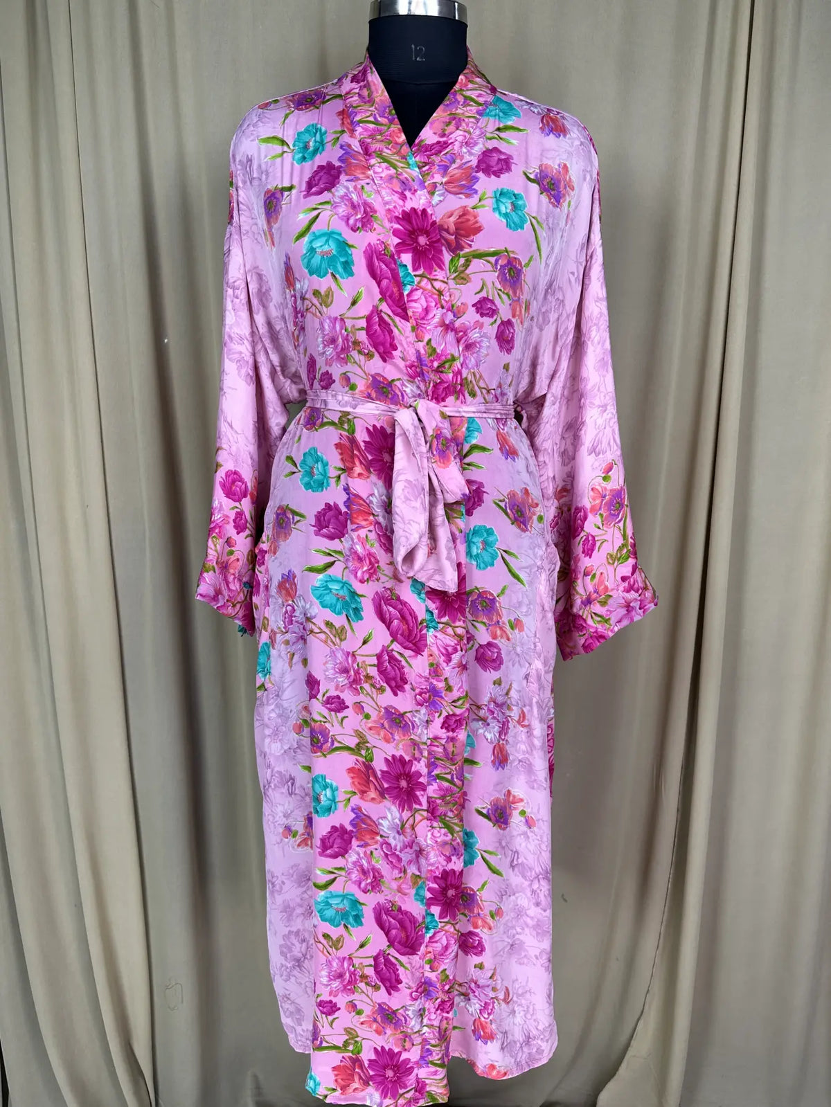 Recycle Silk Sari Women Kimono | Boho Chic Robe House, Beach Cover Up Vintage Bridesmaid Lounge Dressing Gown l Resort Wear Gypsy Nightwear