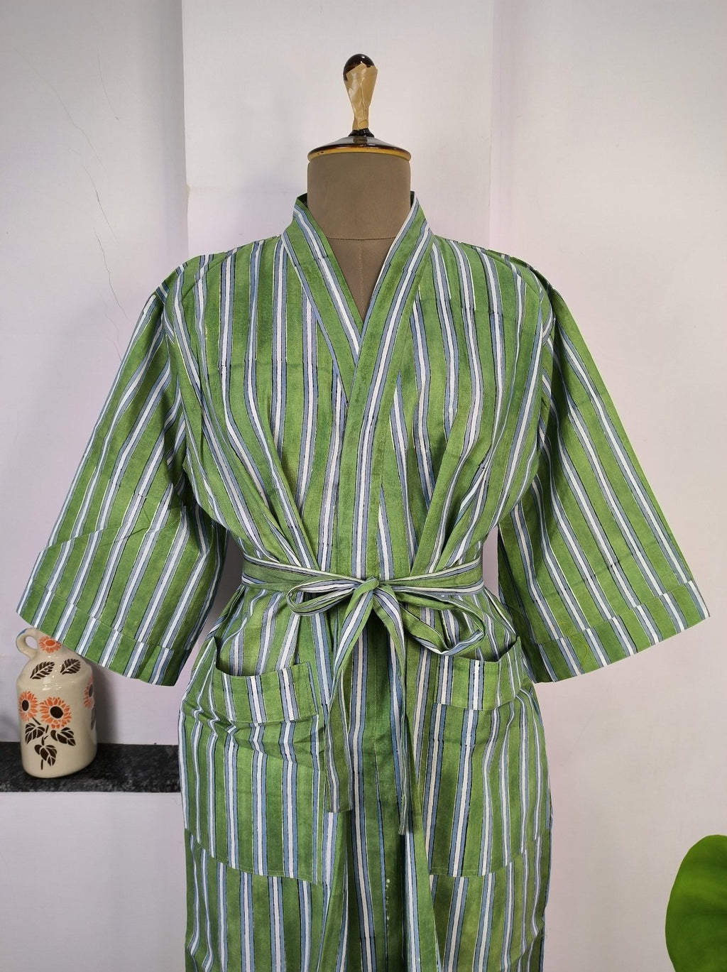 block-printed Cotton Kimono Robe in floral