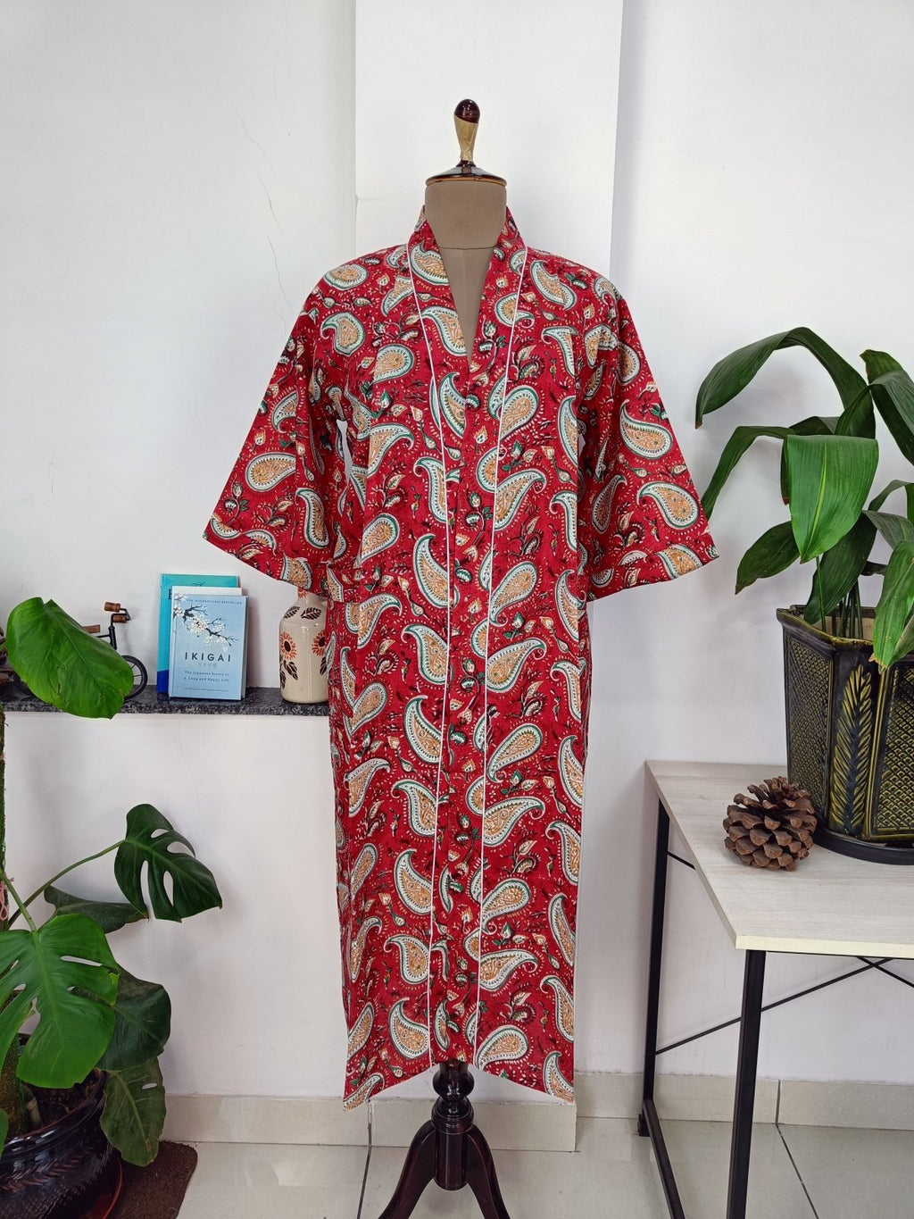 Women's block-printed Cotton Kimono Robe in paisley