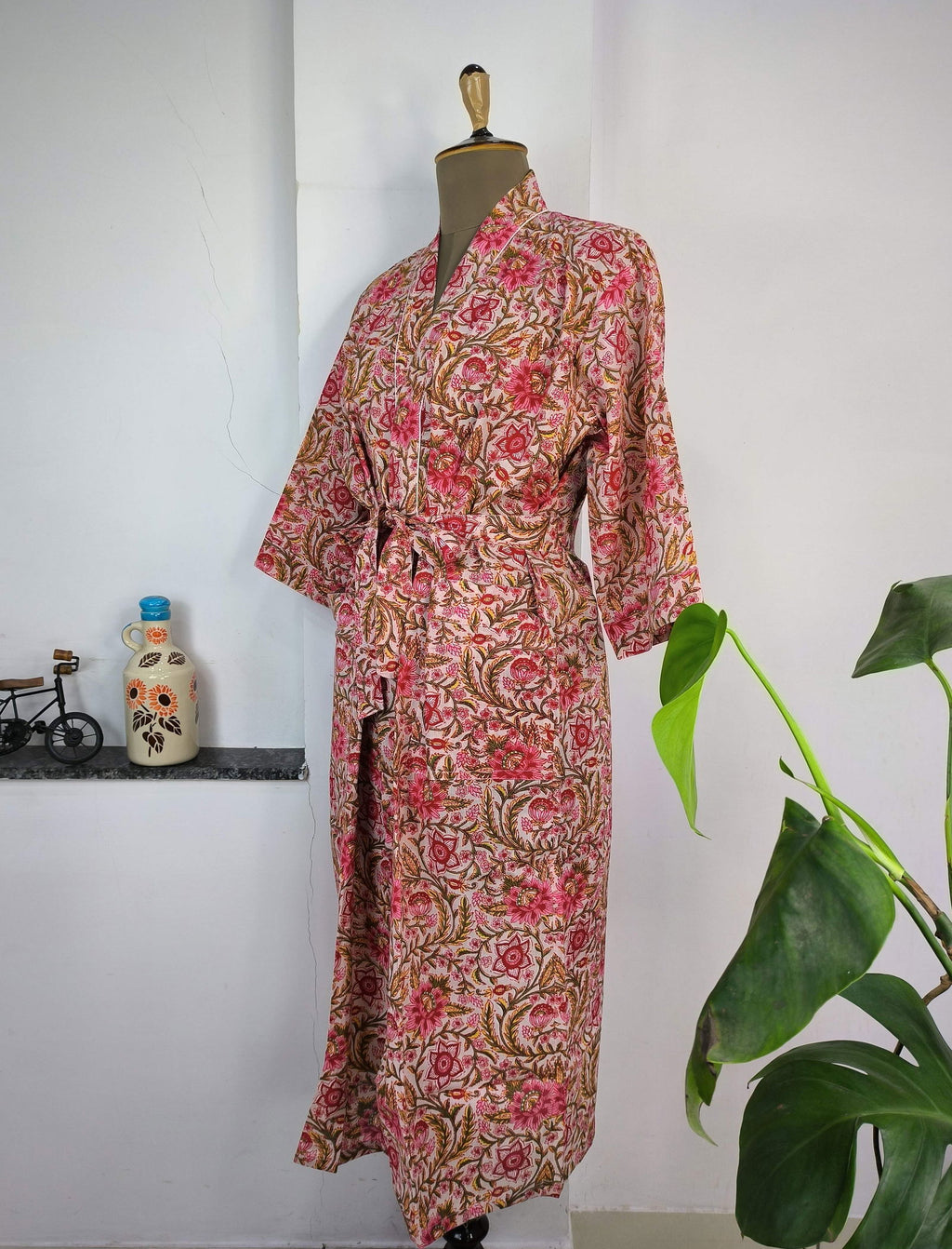 block-printed Cotton Kimono Robe in peach red floral