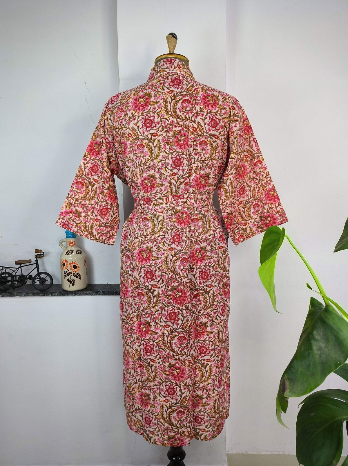 block-printed Cotton Kimono Robe in peach red floral
