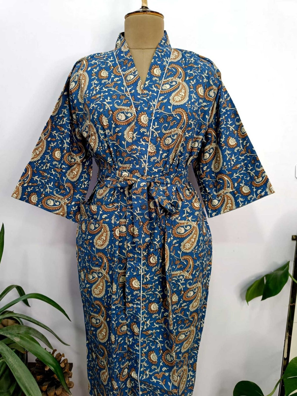 block-printed Cotton Kimono Robe in blue paisley