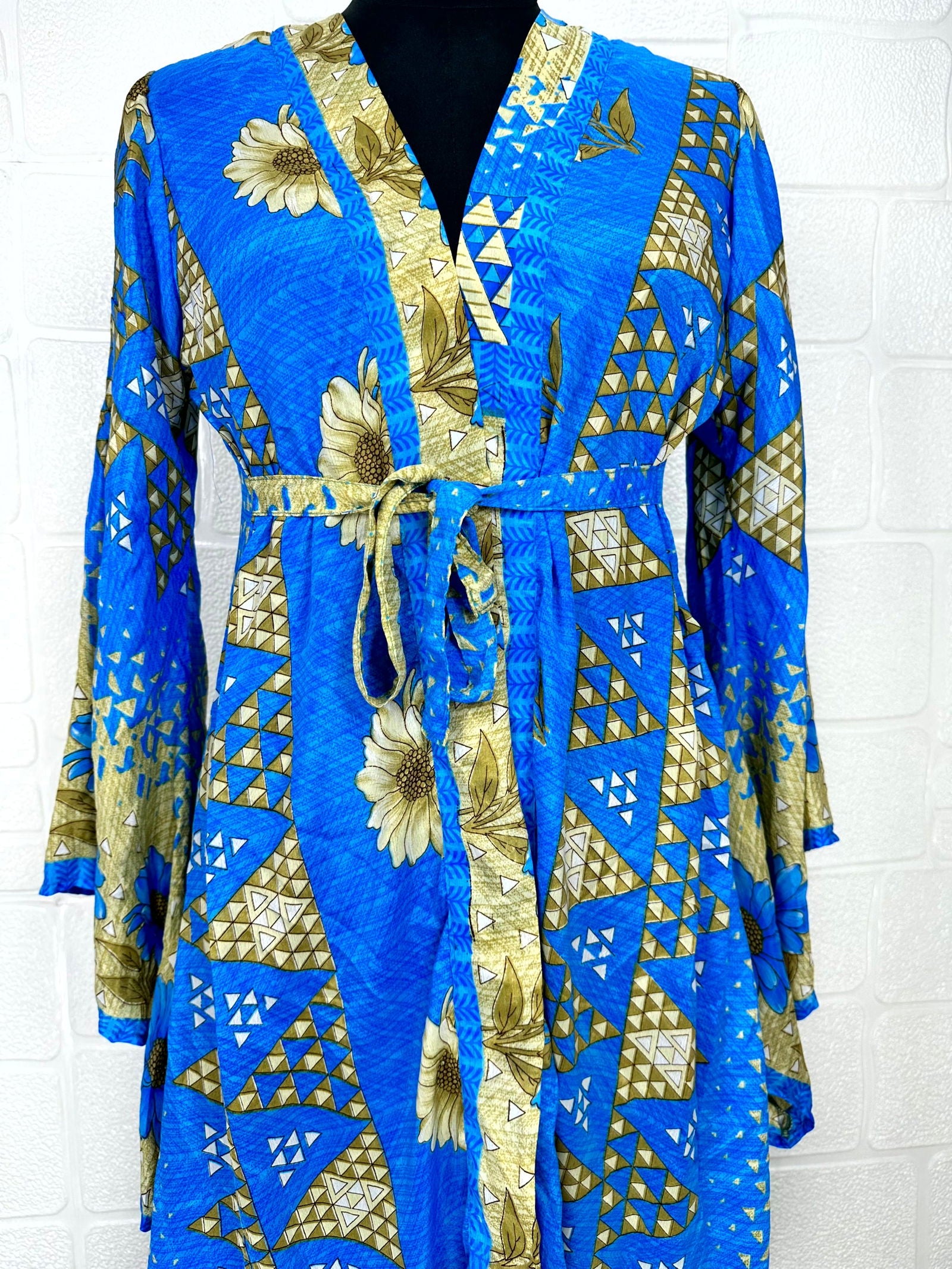 #tag1# - #tag2# - #tag3# - #tag4#