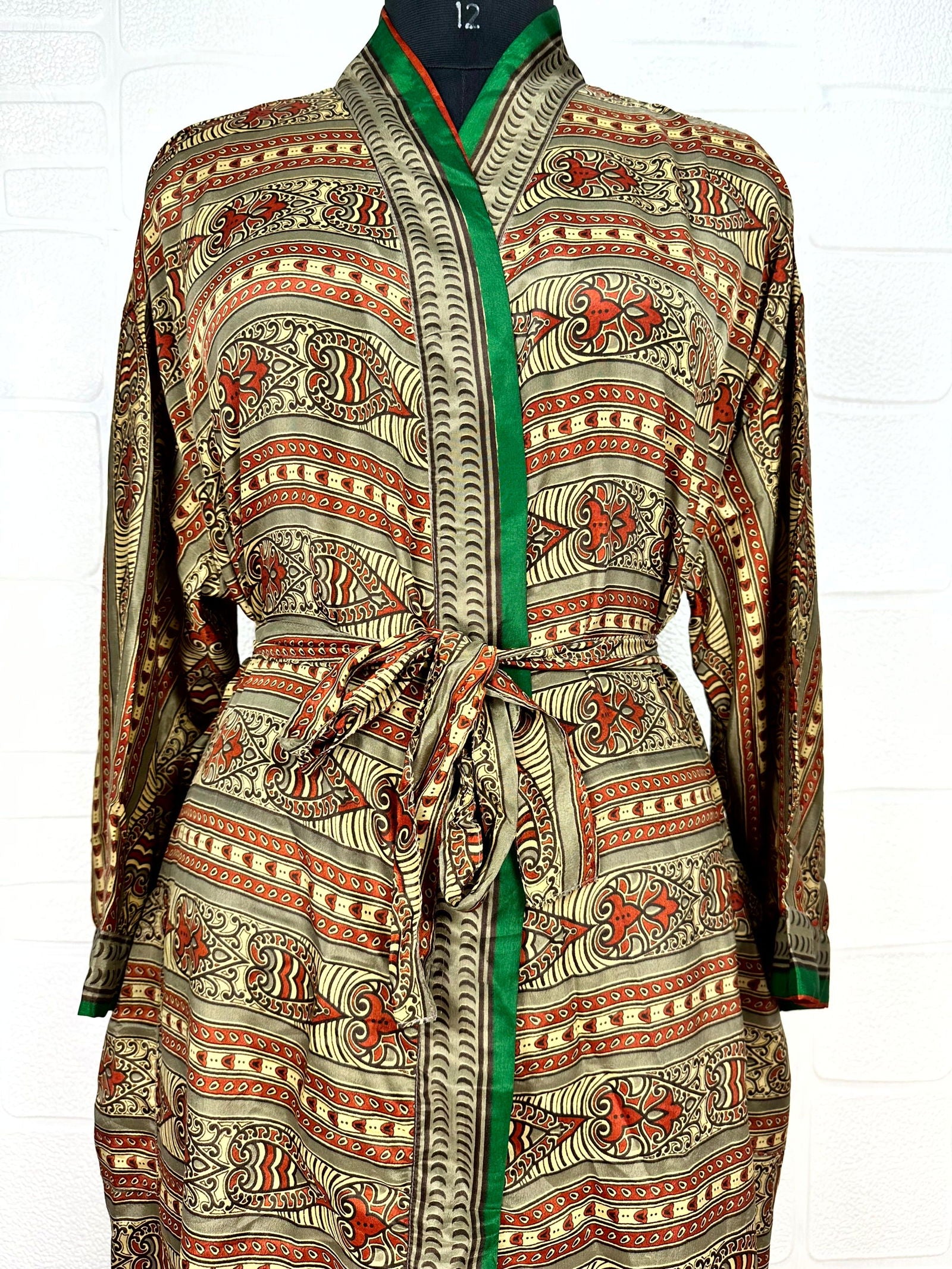 #tag1# - #tag2# - #tag3# - #tag4#