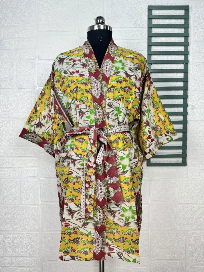 Cotton Kimono Robe in white yellow floral
